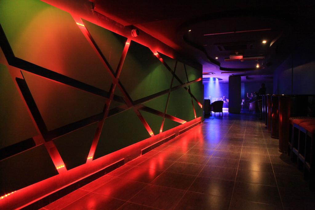 Mirador Hotel Manama Ngoại thất bức ảnh