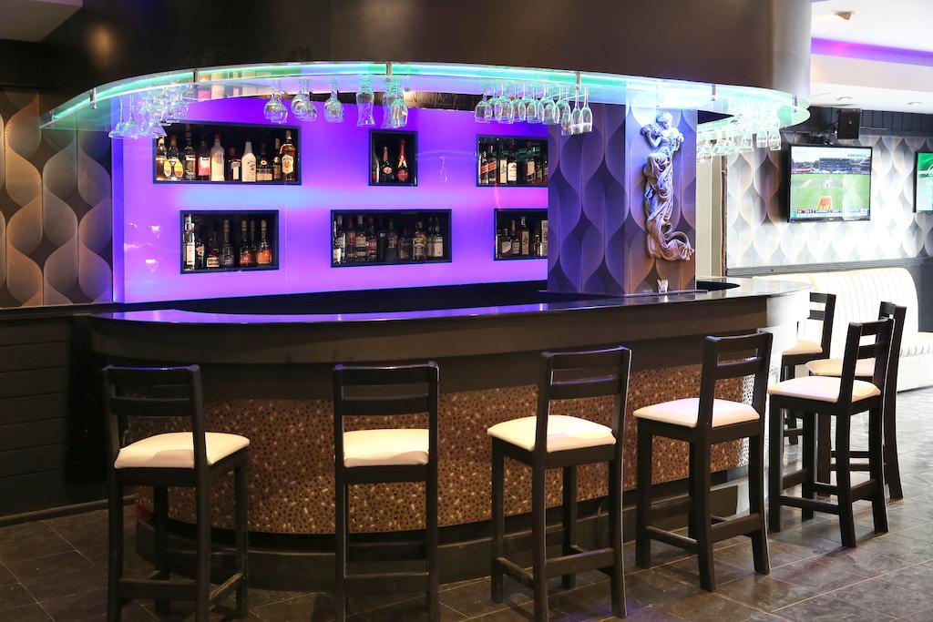 Mirador Hotel Manama Ngoại thất bức ảnh