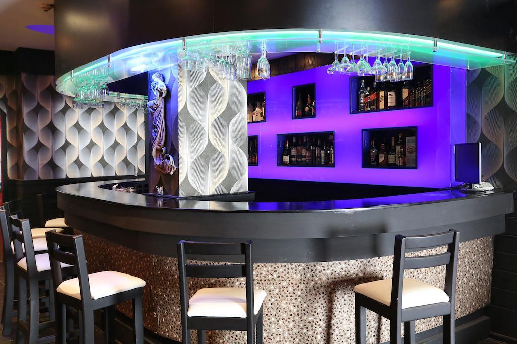 Mirador Hotel Manama Ngoại thất bức ảnh